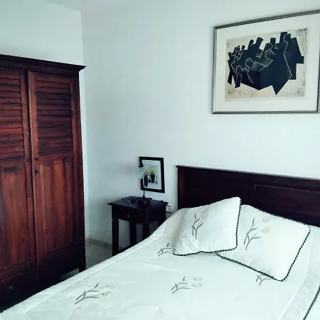 Apartment Homely Blue Coast *